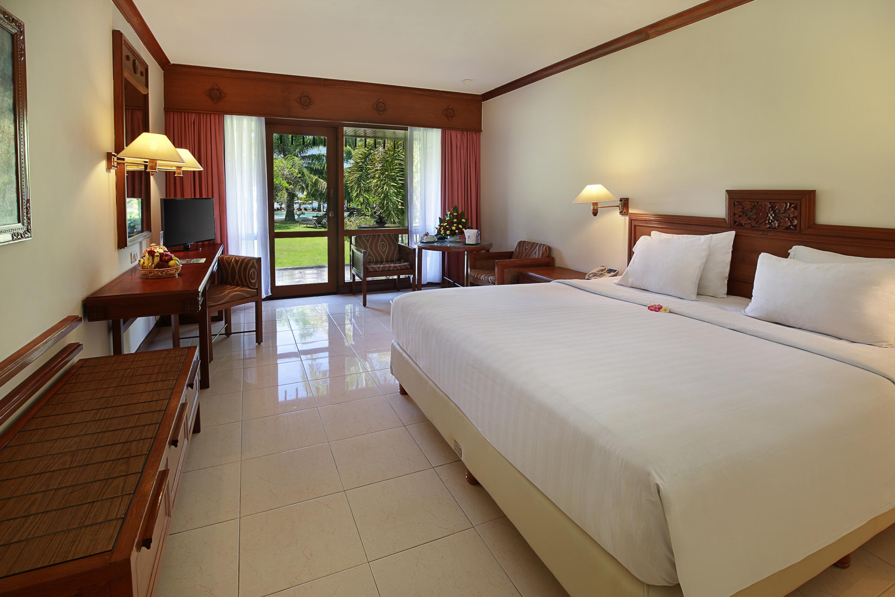 The Meru 5* Sanur