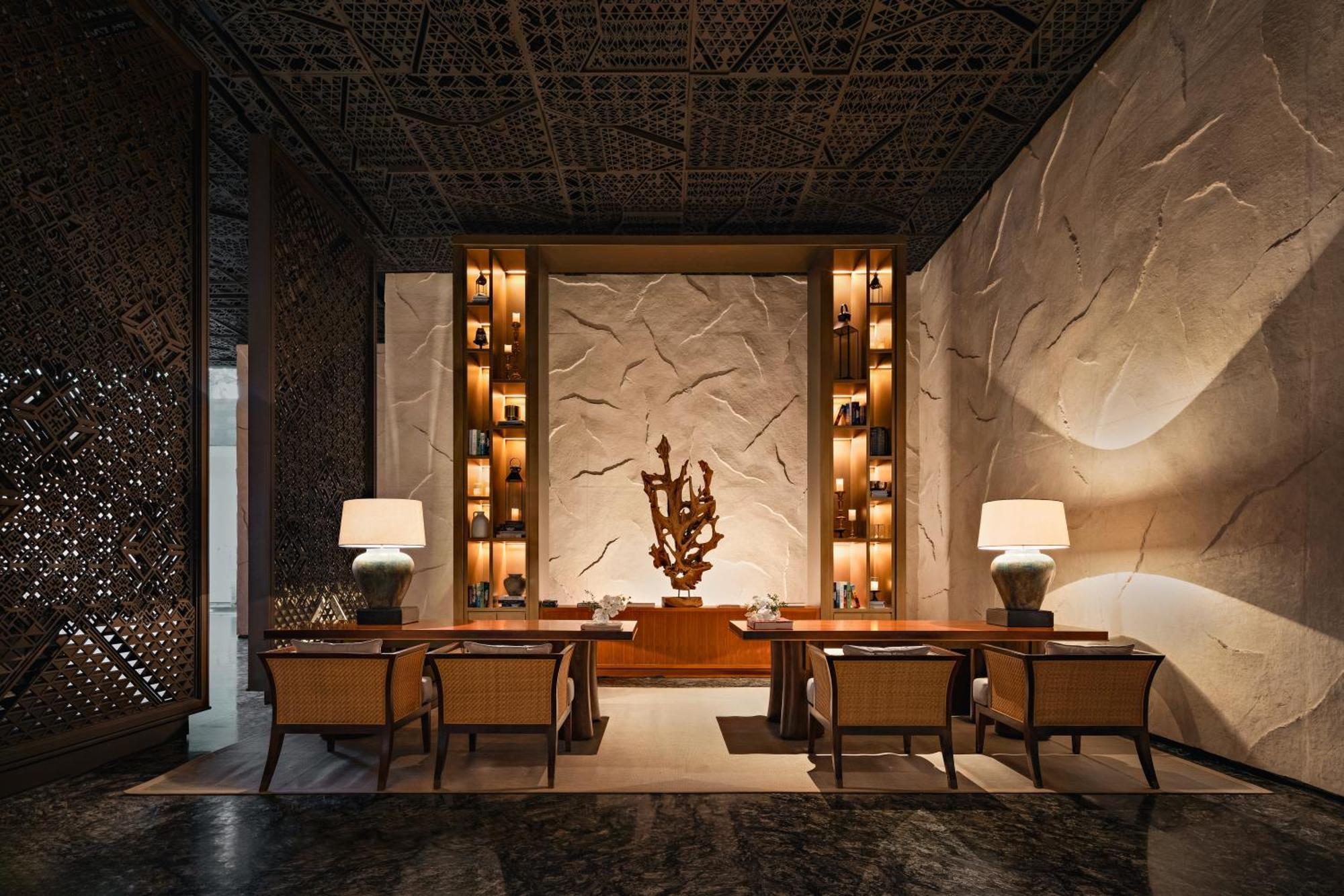 Hotel The Meru 5*